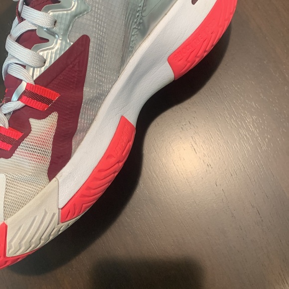 Jordan Zion 1 Shoes